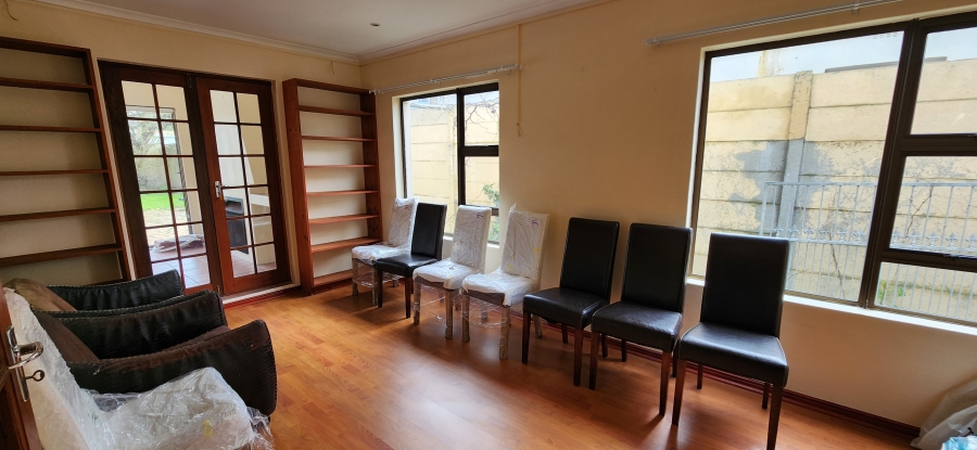 4 Bedroom Property for Sale in Table View Western Cape